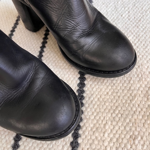ACNE Stduios Leather Ankle Boot ~ Great Condition ~ Block Heel - Picture 6 of 10